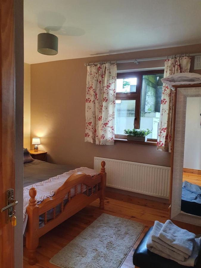 Hillcrest House Bed & Breakfast Carrick-on-Shannon Exterior photo